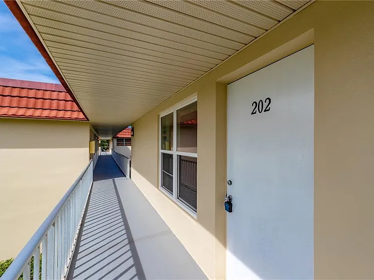 6 Vista Palm Ln #202 — Photo 23