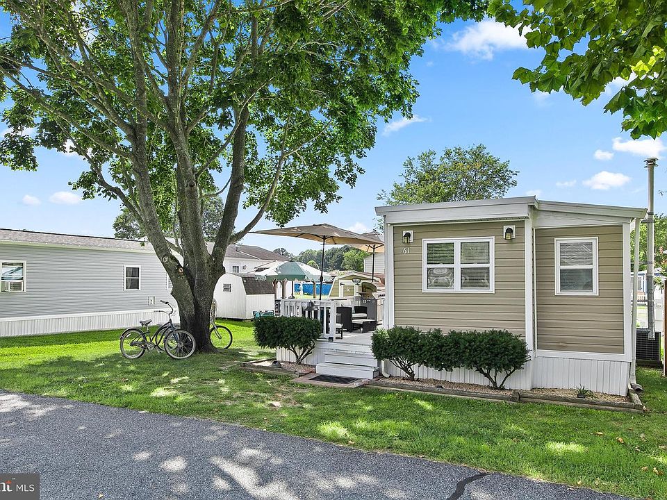 1st image of 61 Skipjack Cir