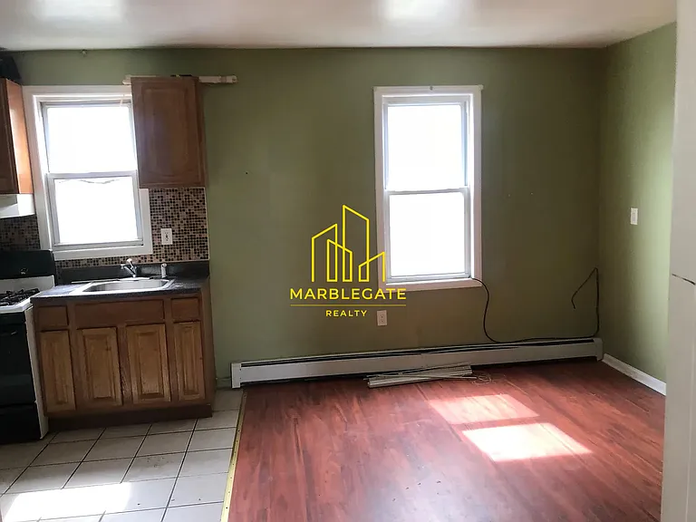 848 S 15th St #33 — Photo 2