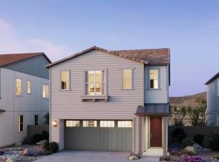 2438 W Maximo Way, Phoenix, AZ 85085