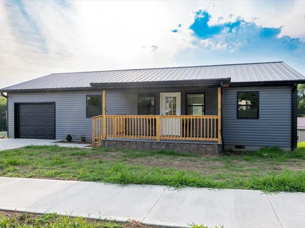 132 E Main St, Leesburg, OH 45135