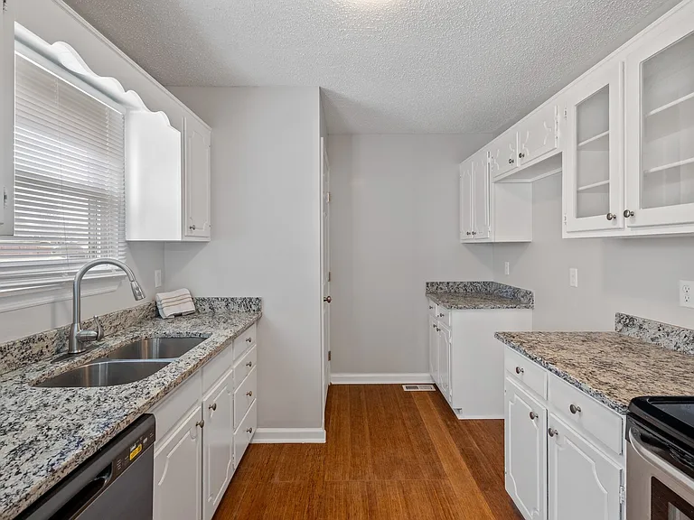 1617 Alsdale Rd — Photo 12