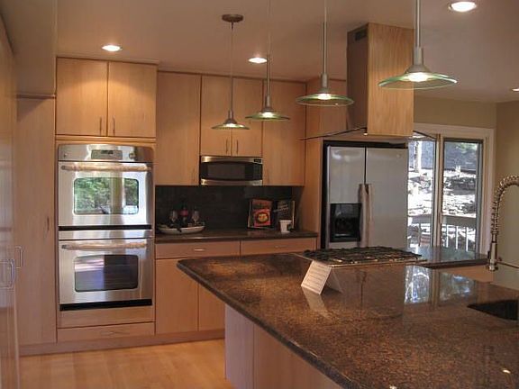 SS/Slab Granite/Maple