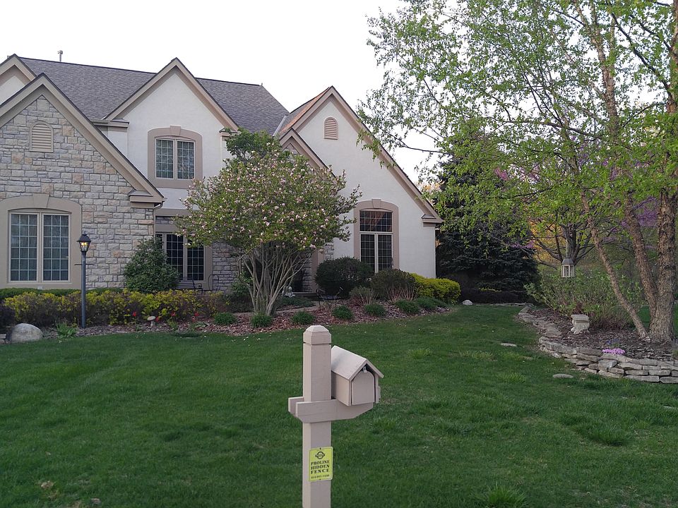 1st image of 7941 Soft Rush Dr
