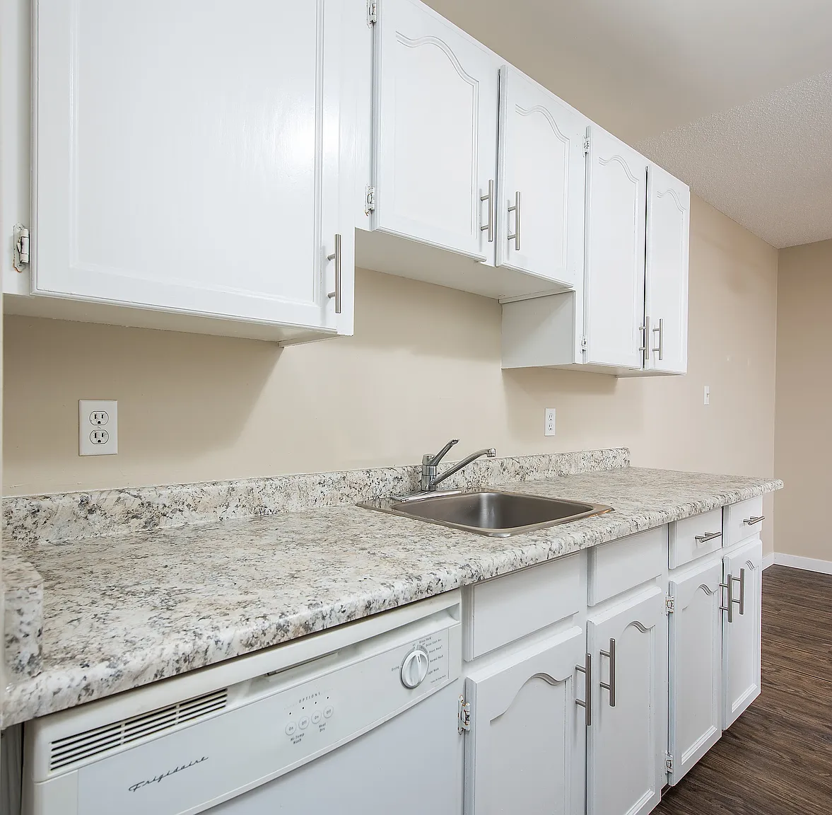 Westview Manor — Photo 3