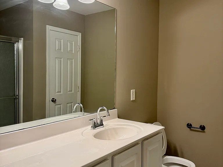 3329 Fernview Dr — Photo 16