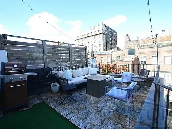 49 West 74th Street image 13 of 14