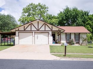 2110 Red Stone Ln, Austin, TX 78727