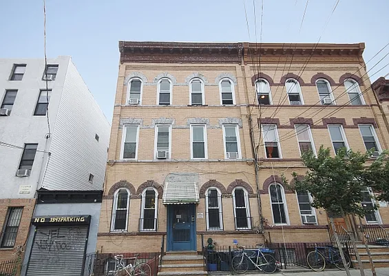 Rented by MNS | media 83