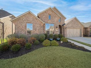 1205 5th St, Argyle, TX 76226
