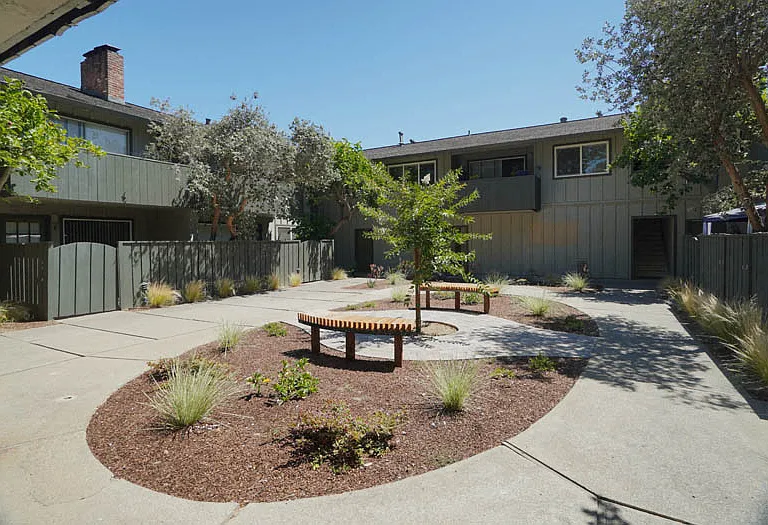 1244 Balboa Court — Photo 2