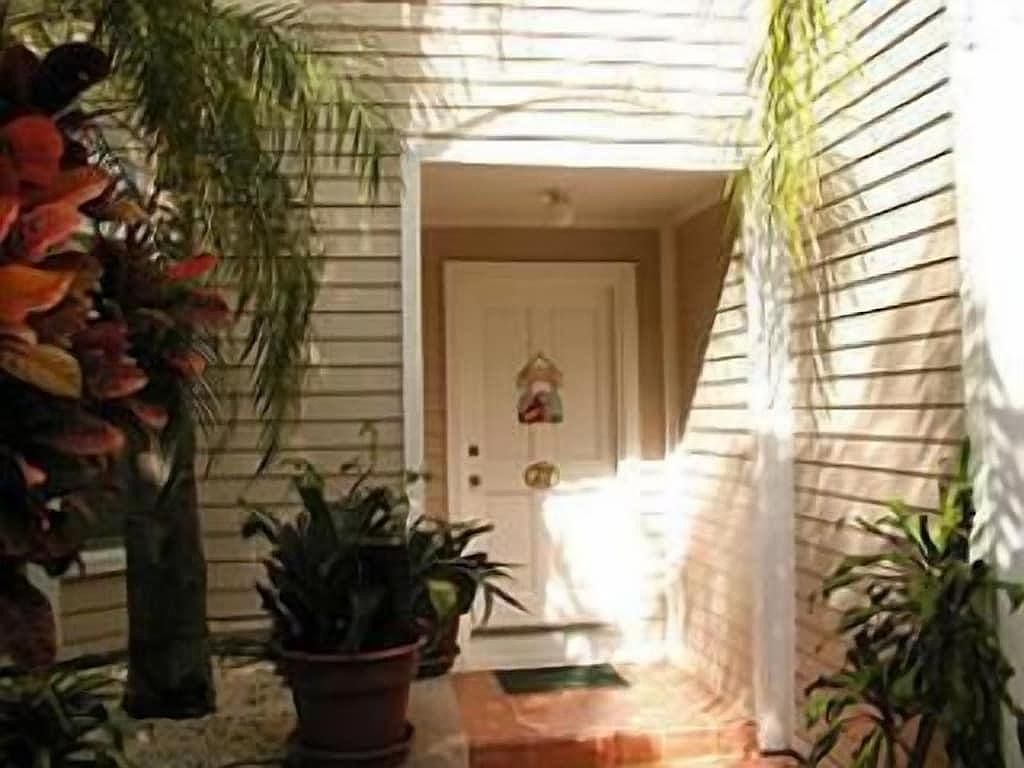 1075 Duval St UNIT 21, Key West, FL 33040 Zillow