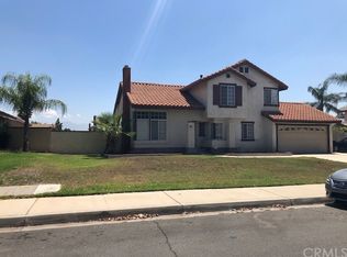 681 N Larch Ave, Rialto, CA 92376