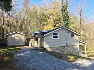 97 Venture Way, Hendersonville, NC 28792