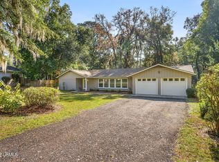 304 Shell Park Cir, Beaufort, SC 29906