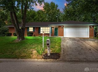 5920 Verdi Dr, Dayton, OH 45449