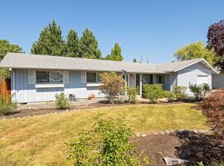 1701 Camellia Ave, Medford, OR 97504
