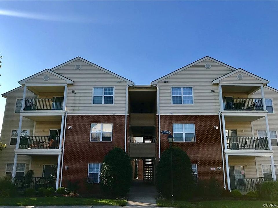 1st image of 9611 Links Way APT C
