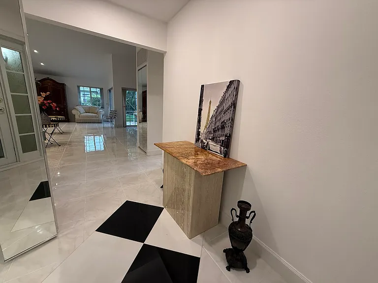 6105 Via Laguna Ln — Photo 10
