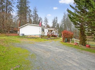 218 Hessar St, Grants Pass, OR 97527