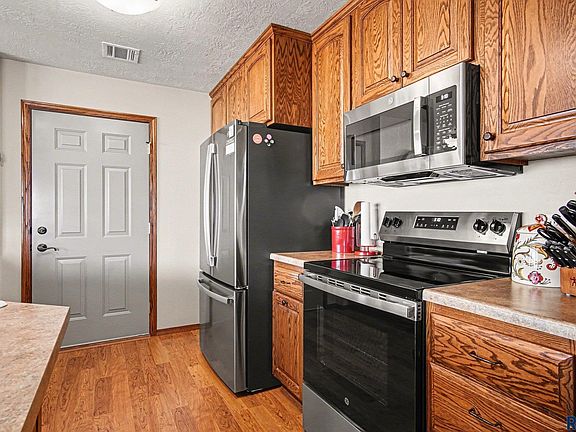 3rd image of 2916 E Kensington St APT 1