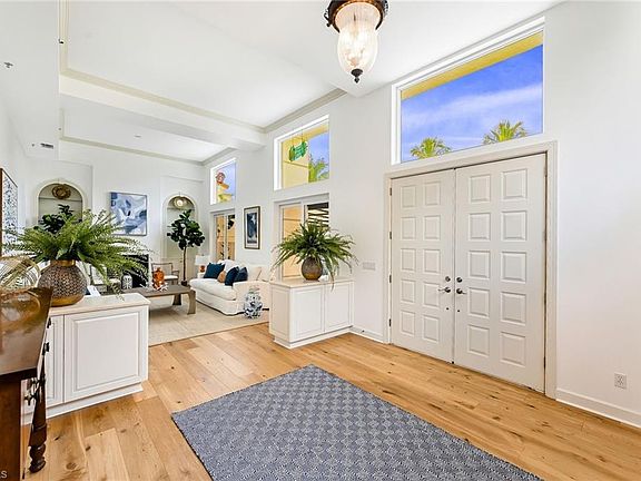 2nd image of 470 10th Ave S #301