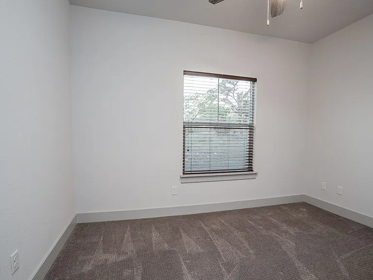 2017 Local Rebel St — Photo 20