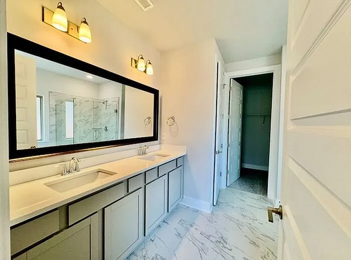 207 John Clift Cir — Photo 17