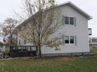 608 Apple Ave, Britton, SD 57430