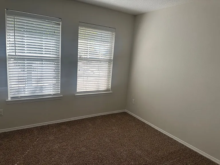 7300 Winslow Pl NW — Photo 12