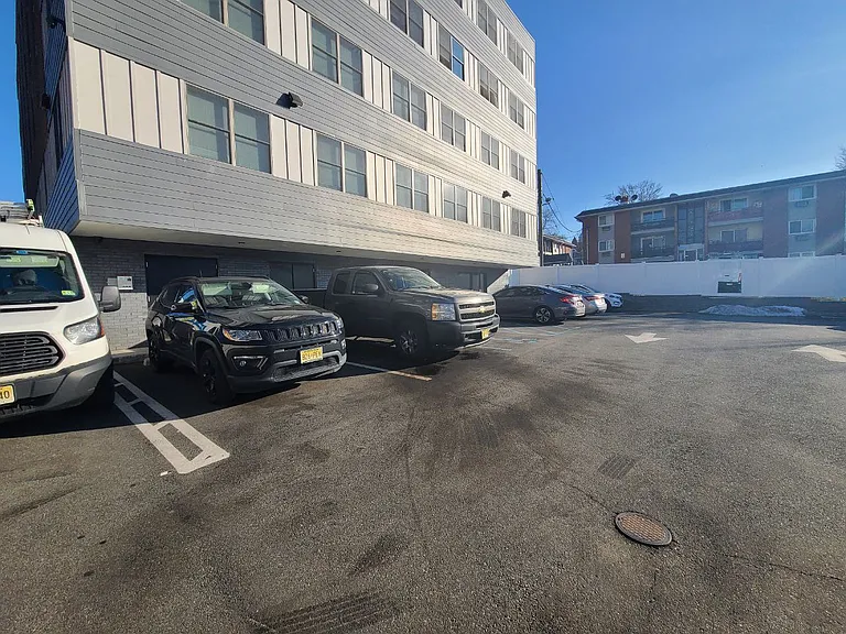 205 Mount Vernon Ave #KL3 — Photo 8