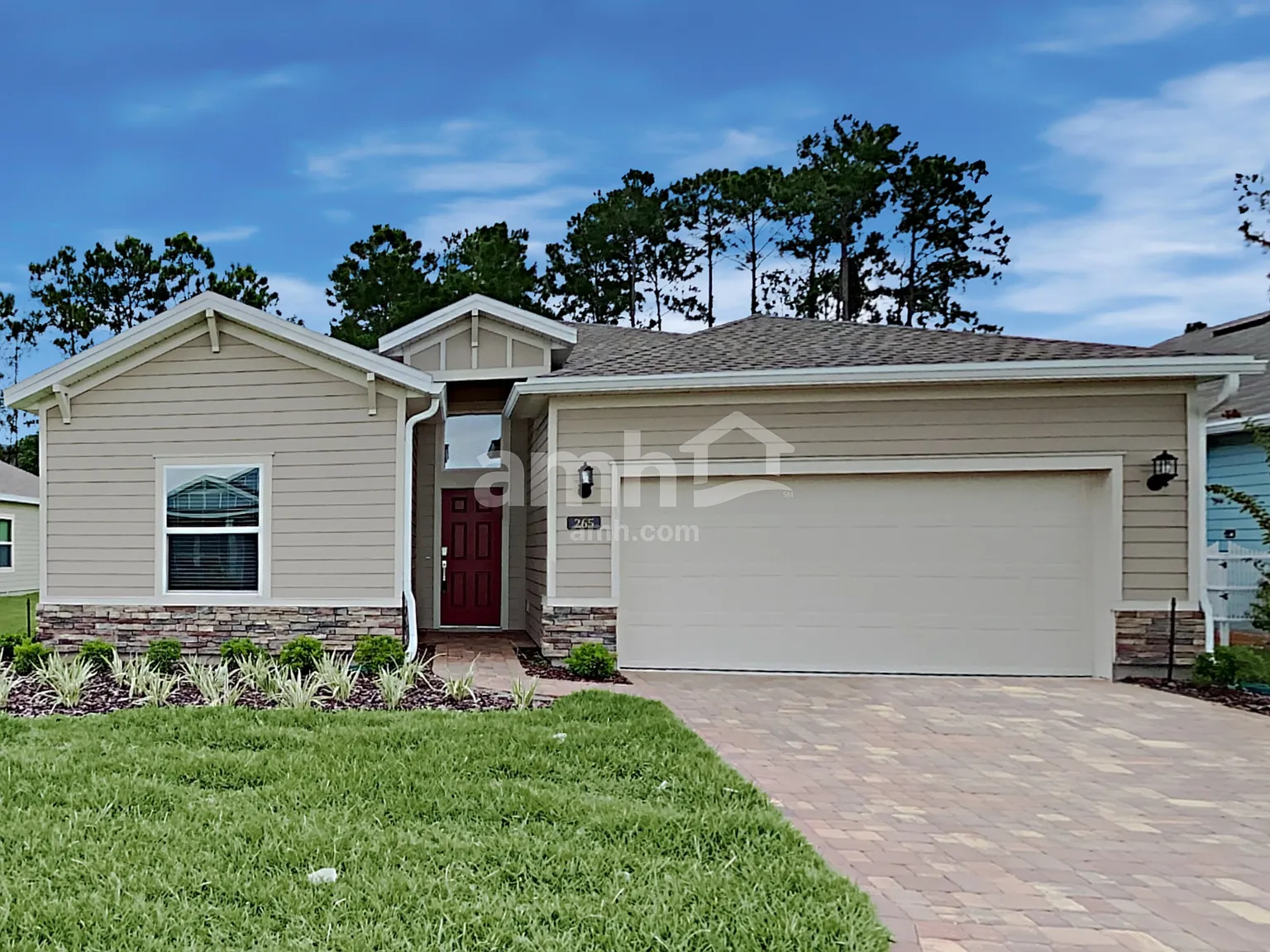 4 bed, 3.0 bath, 2028 sqft, $2,475 — Photo 1
