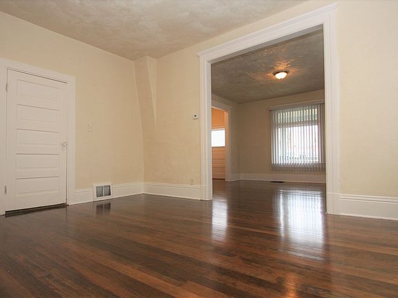 5th image of 705 N 2nd St #1
