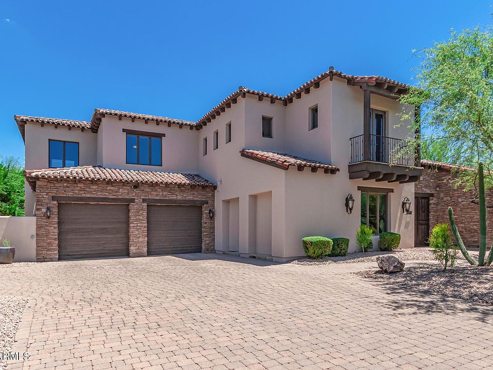 1st image of 2671 S Moonlight Dr