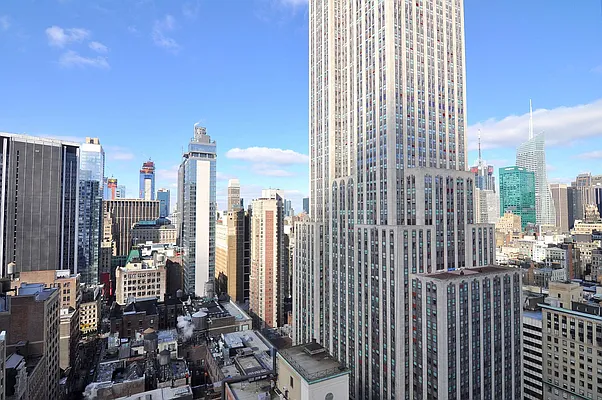 Rented by Nest Seekers International | media 36