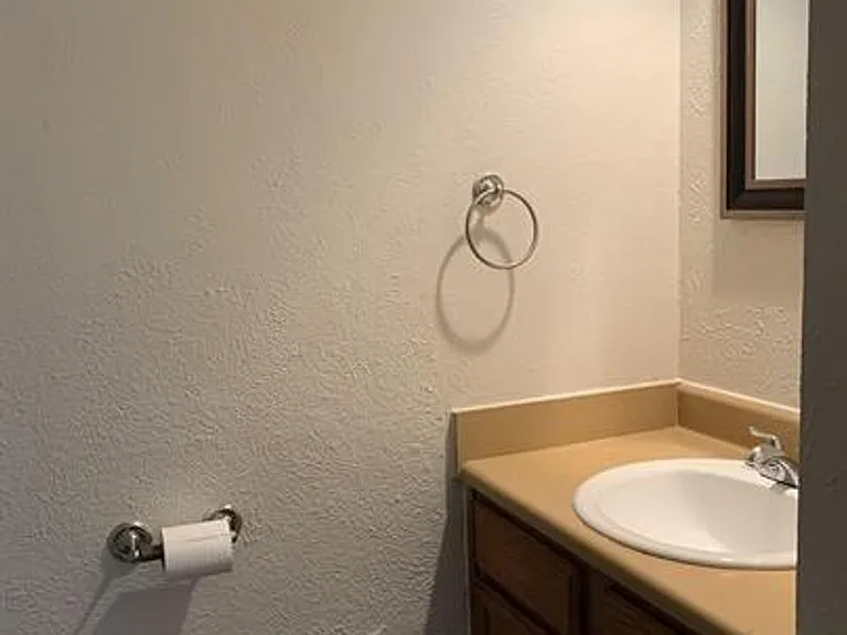 2739 Patricia Ln #2739 — Photo 6