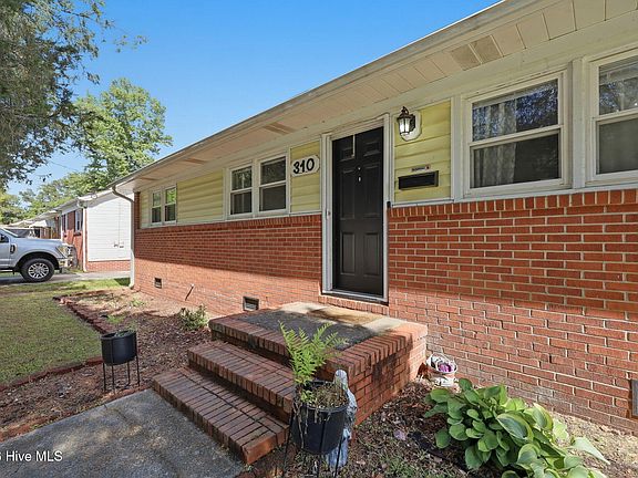 4th image of 310 White Oak Street