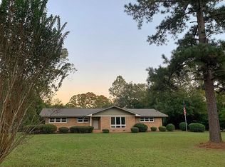 114 Walker Ave, Fitzgerald, GA 31750