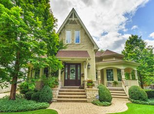 425 Lake Ave, Park Ridge, IL 60068