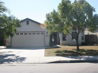 8613 Hoodsport Ave, Bakersfield, CA 93312