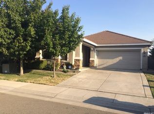 1605 Vosspark Way, Sacramento, CA