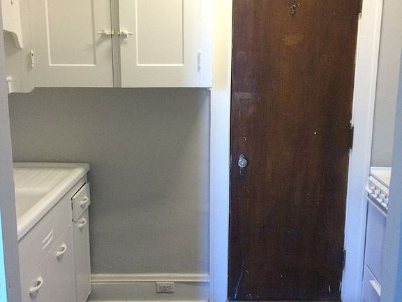 4th image of 3436 Superior Park Dr APT 40