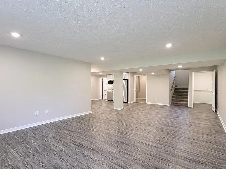 8334 Broken Ridge Dr — Photo 19