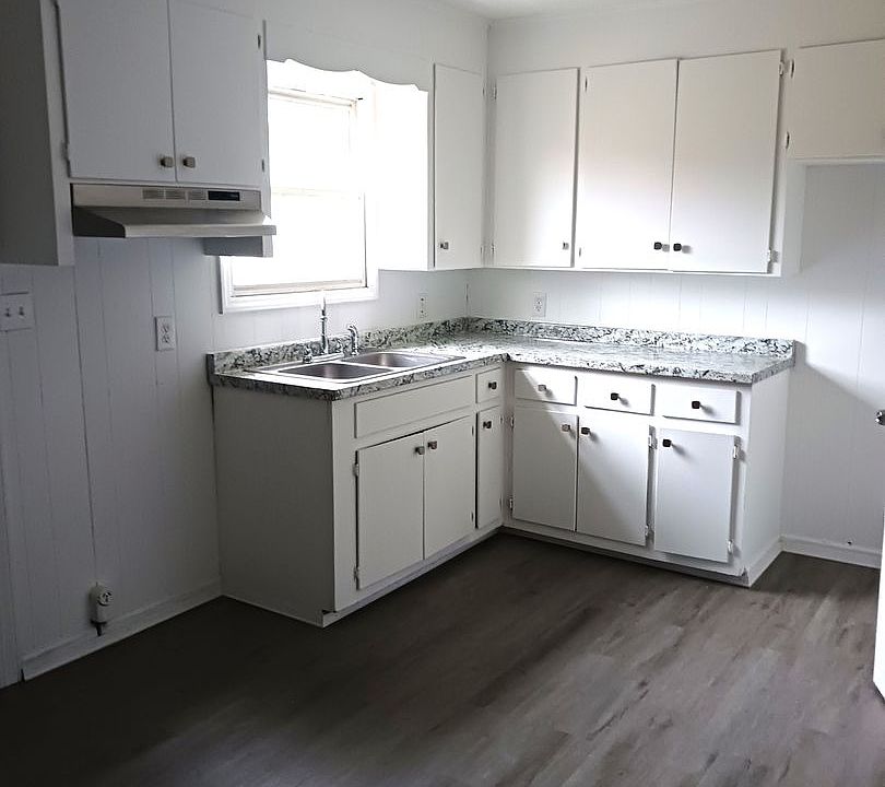 Holly Hill Apts 15021520 Holly Hill Rd Lancaster SC Zillow