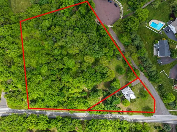 3091 Highley Rd, Audubon, PA 19403
