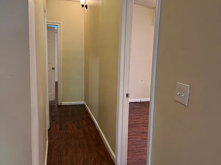 2112 Green St #A — Photo 6