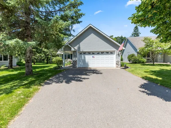 2510 Woodridge Ln, Brainerd, MN 56401