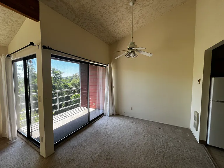 342 SW Hamilton Ct #342 — Photo 6