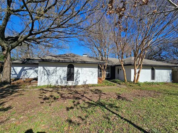 4115 N Cedar Circle Dr, Dallas, TX 75237