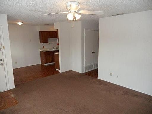 3rd image of 8117 Foxfire Ln APT B
